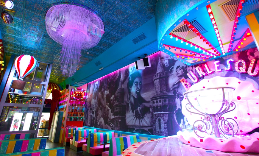 Image 2: Spargel mit Sauce hollandaise & Kartoffeln, opt. + Schweineschnitzel