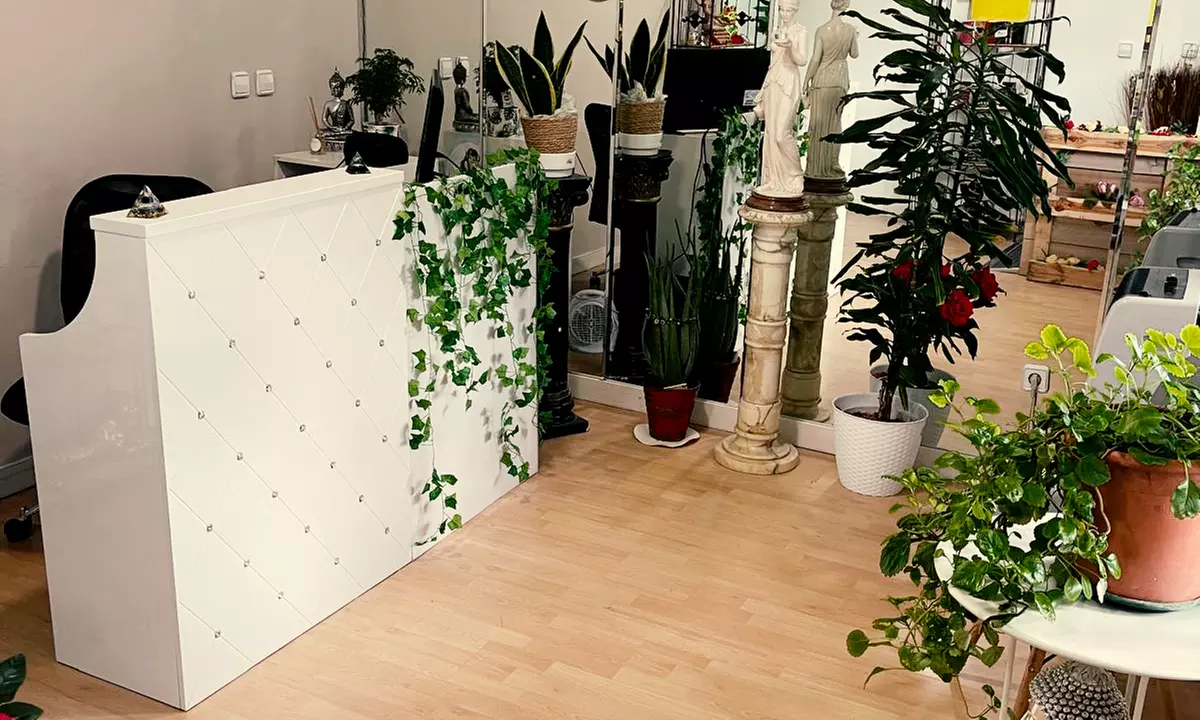 1 o 2 sesiones microlifting facial con limpieza y dermapen con cocktail de vitaminas hasta un 62% de descuento - Second Medium