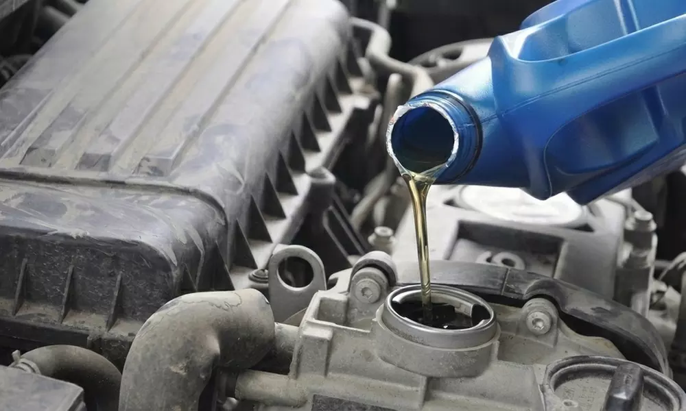 Get Full-Service Mobile Oil Change w/ Full Synthetic Oil, Filter & 12-Point Inspect - 1 or 2 Cars(Up to 28%Off)