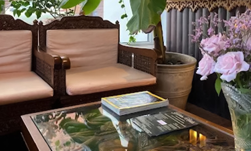 Image 2: 60 Min. Fußreflexzonen-Massage oder Aromaöl-Ganzkörpermassage