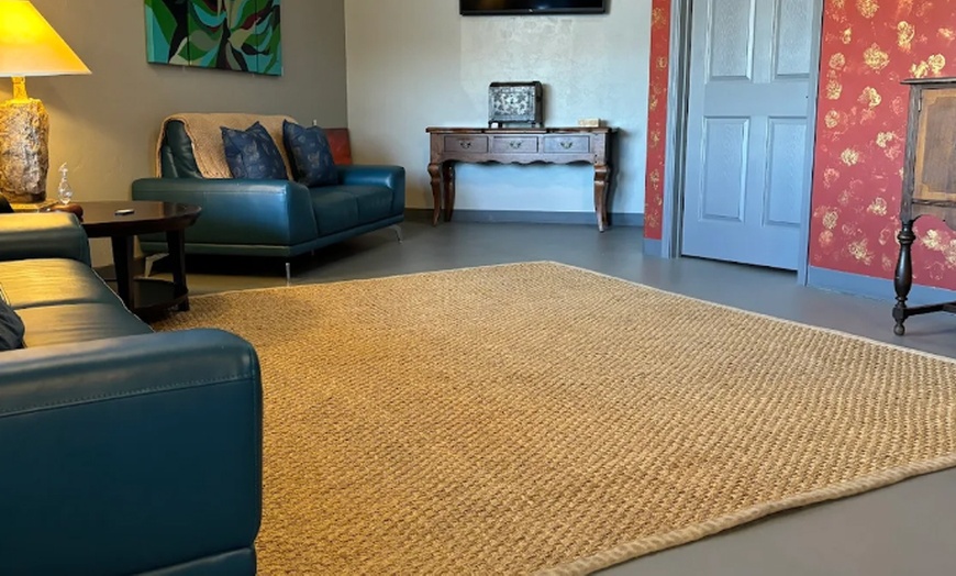 Image 6: 1, 2, or 3 Sessions 60-Minute Signature Massage & Facial w/ Add-ons