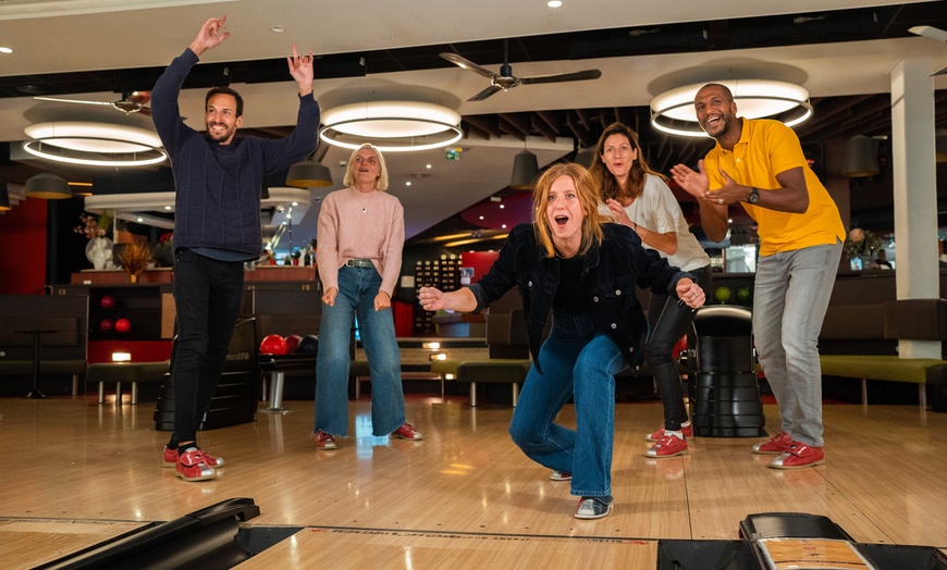 Image 4: Un strike de saveurs et de fun au Metro Bowling Lille