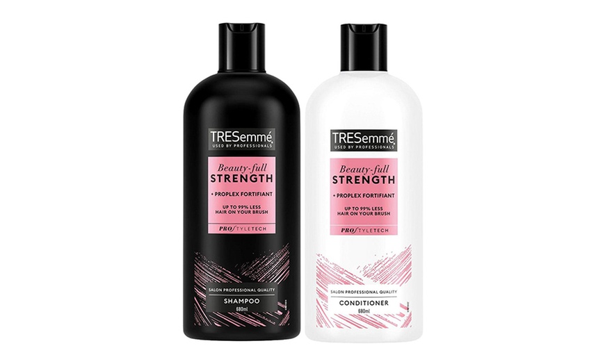 Image 16: Tresemme Shampoo and Conditioner Bundle 680ml Each