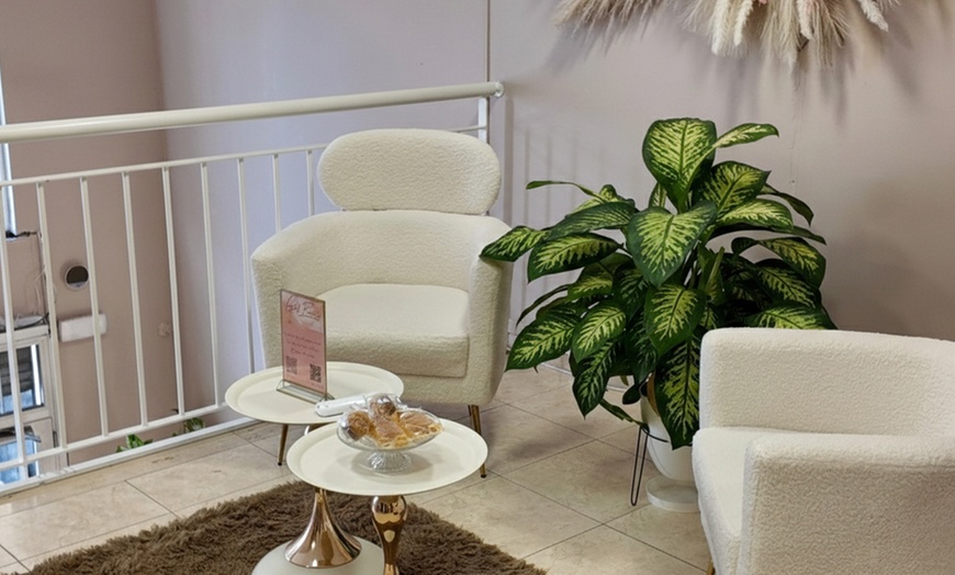 Image 8: Alisado brasileño de queratina con corte de puntas y peinado para 1 