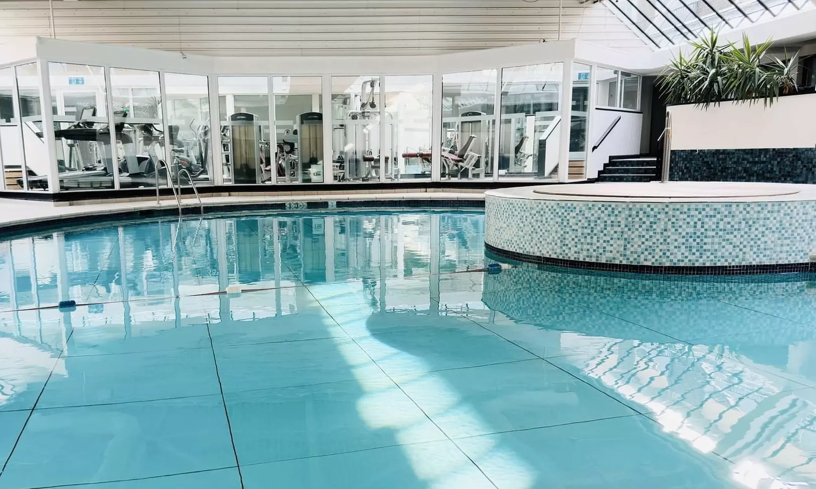 Spa Day Packages for One or Two including 50 or 90 Min Treatment