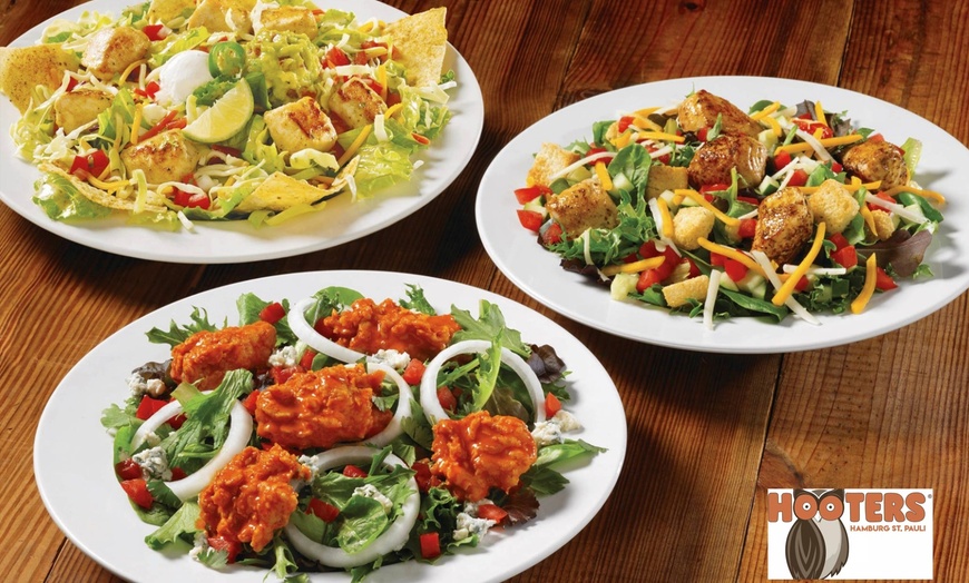 Image 2: Quesadillas, Tacos, Nachos oder Salat im Hooters