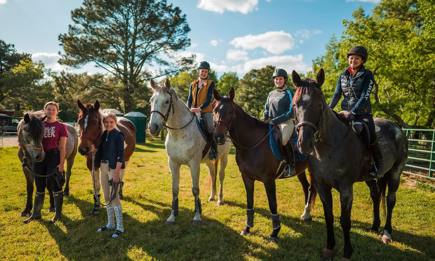 Join the Spring Camp Day (April 7-11) or Summer Camp Day (June 23-27)