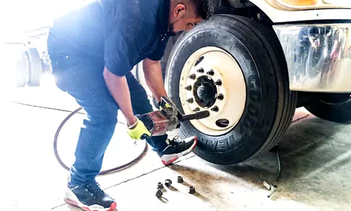 Keep Your Engine Smooth with Synthetic or Conventional Oil Change