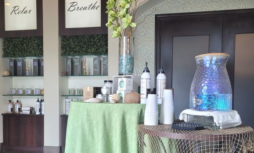 Image 3: 60– or 90-Min Massage with Elevation Upgrade or Optional Facial