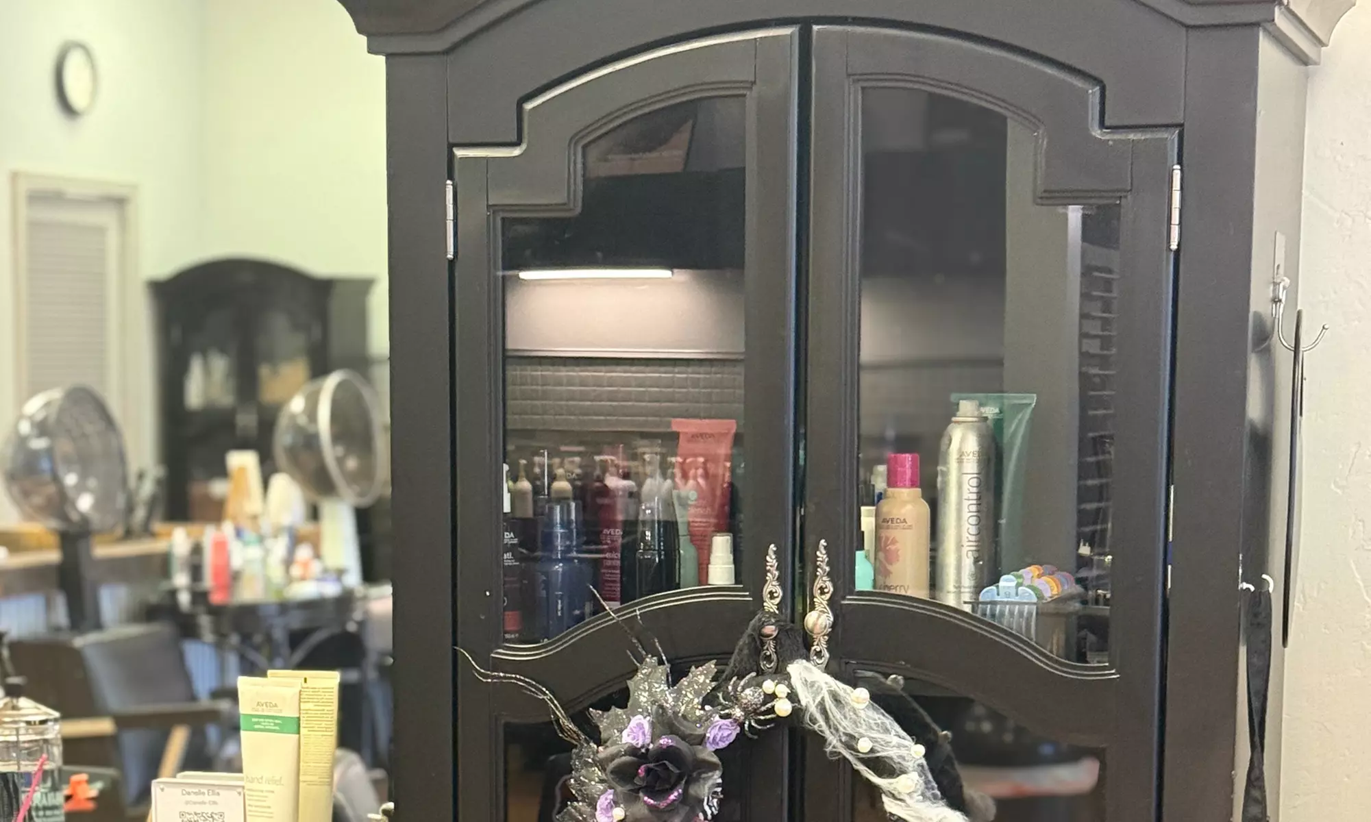 Comprehensive Haircare Packages — Cuts, Color, Highlights & Styling