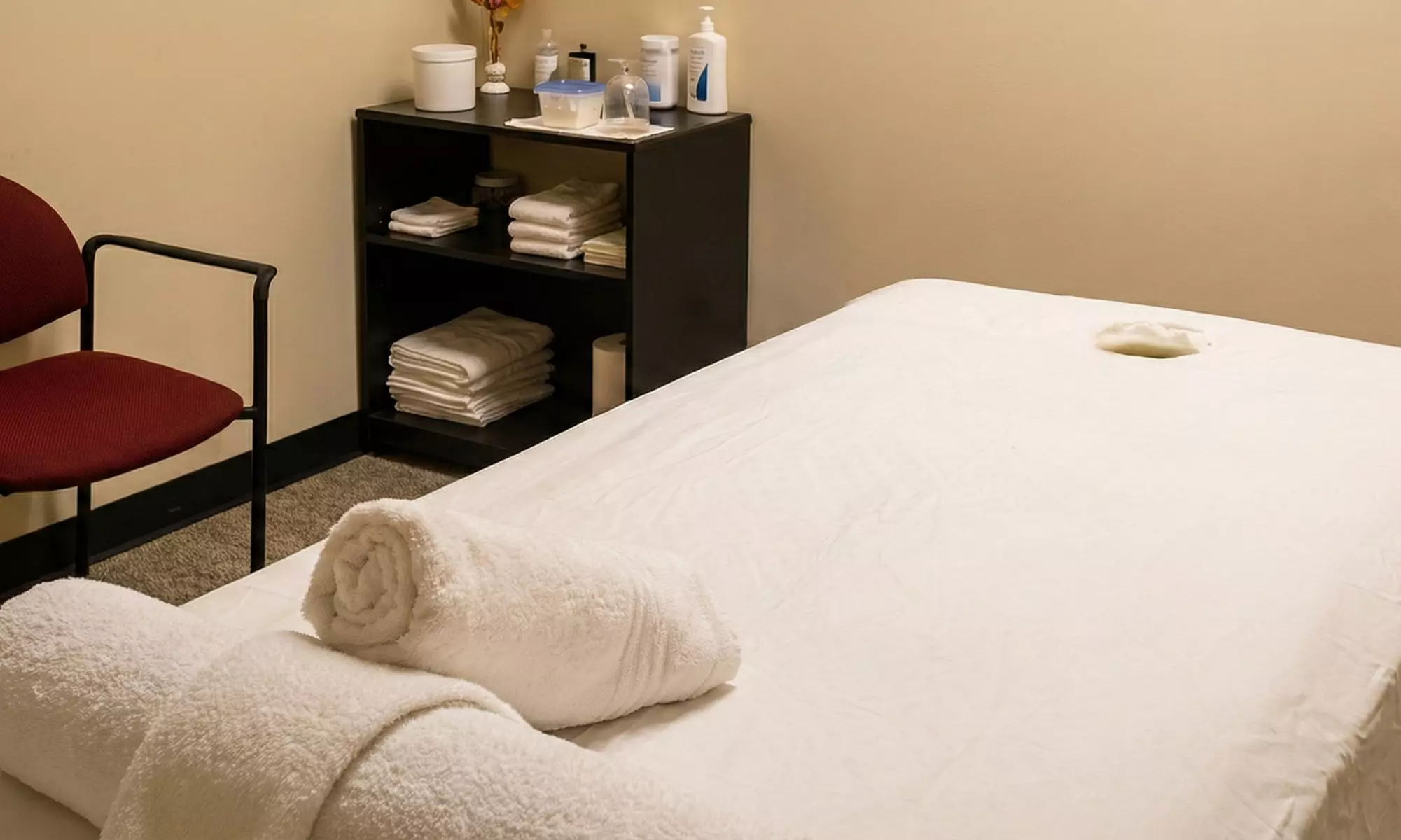 Experience Relaxation With A 30, 60, or 90-Min Swedish Massage