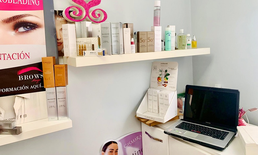 Image 5: Sesión de microneedling facial con Dermapen