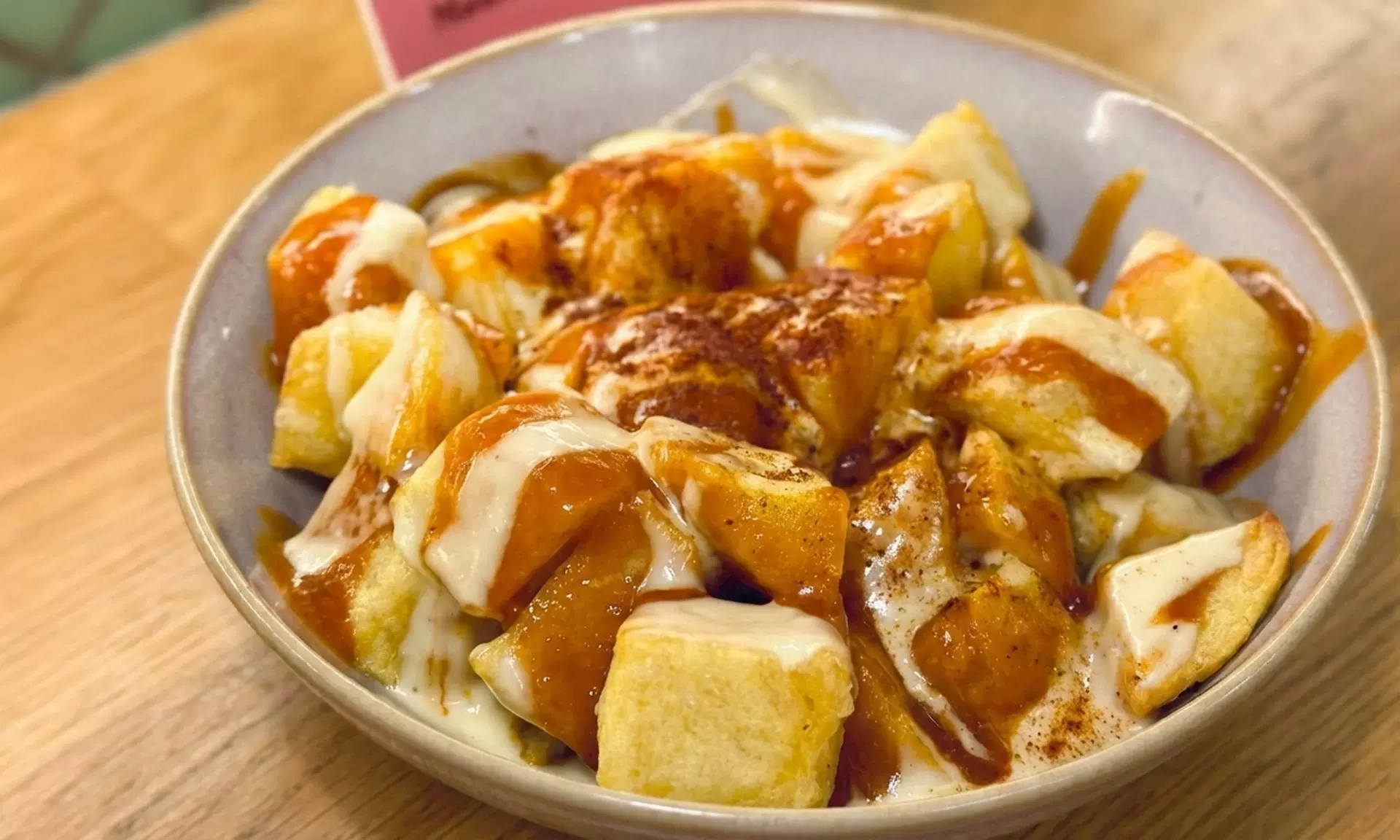 Menú VALOO para 2 o 4 personas en plena plaza del Ayuntamiento