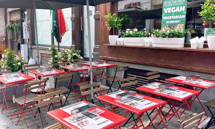 Image 2: Découvrez un délicieux déjeuner asiatique dans le centre de Bruxelles