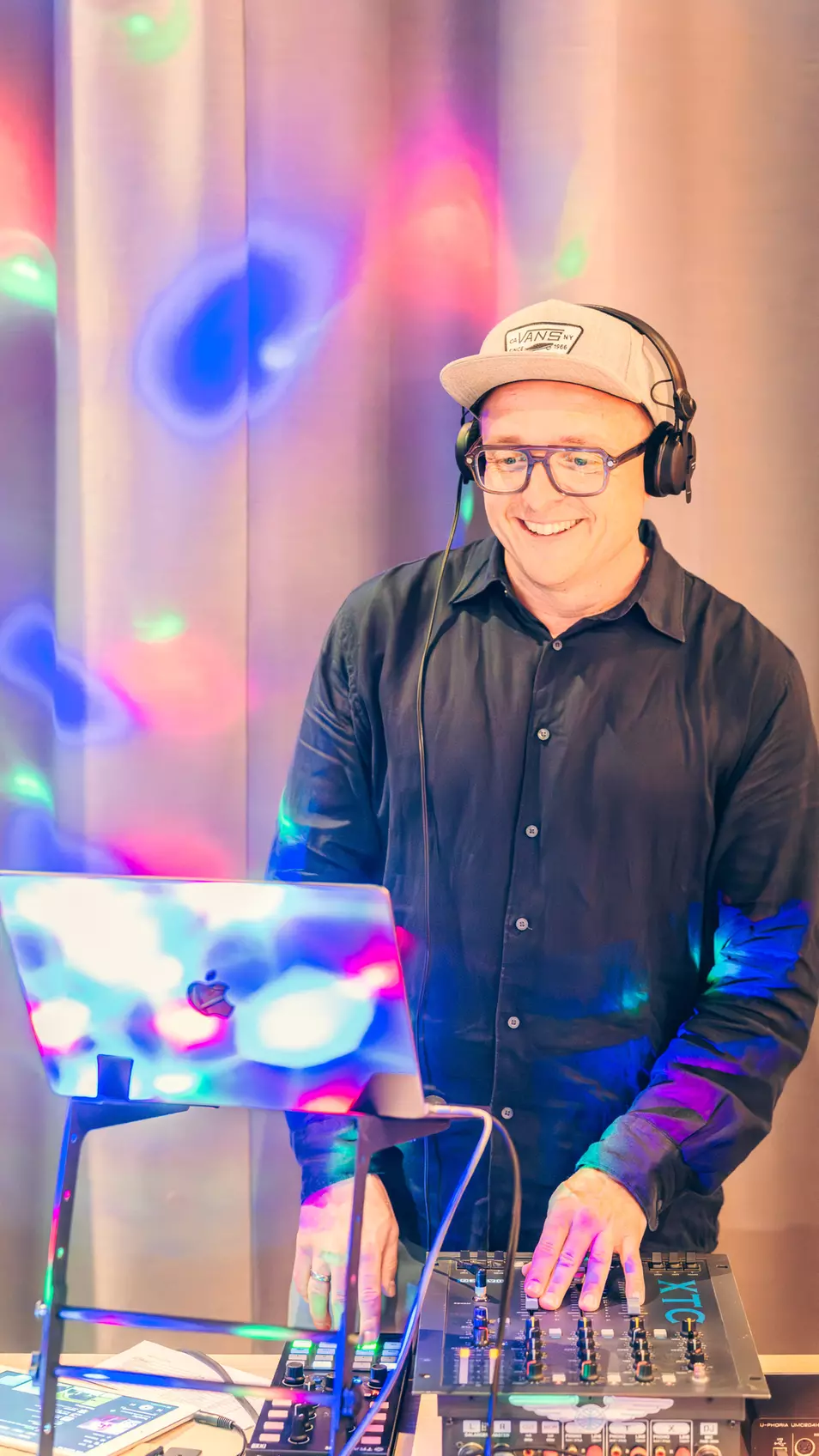 1 Ticket für die Küchenparty „Frühlingserwachen goes 80er“ am 27.03.26