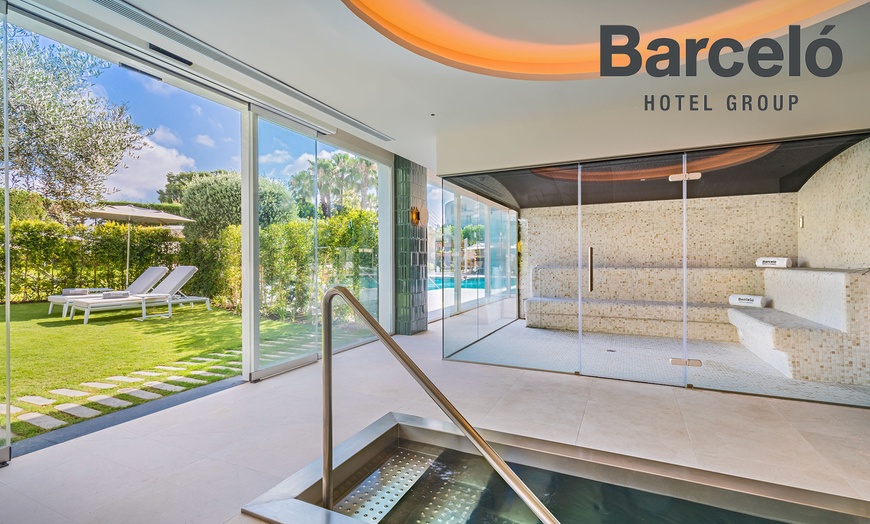Image 1: Acceso de 50 minutos a zona wellness 5* con masaje o tratamiento