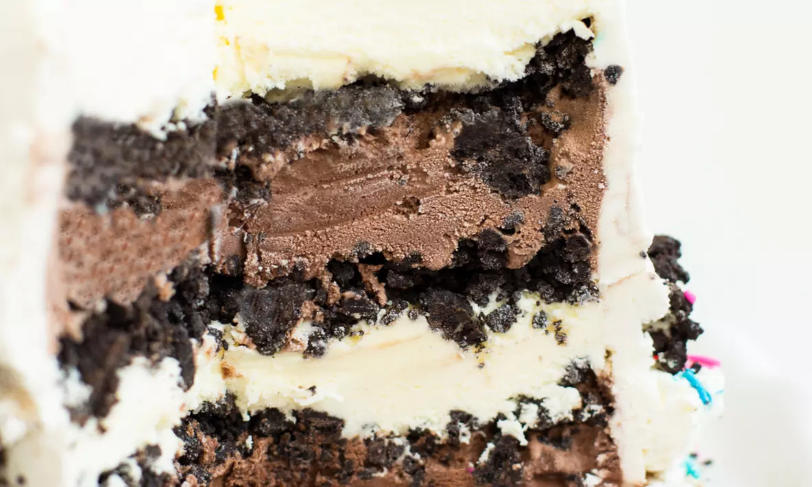 Craving Carvel? Your Soft-Serve Favorites & Up to $75 In-Store Credit