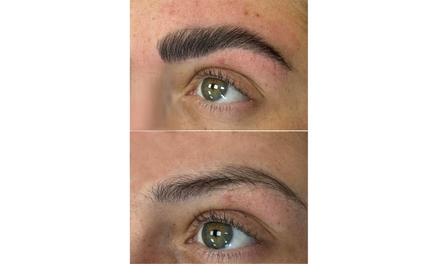 Image 4: Get the Best of Both: Lash Lift & Brow Lamination at HKBeauty