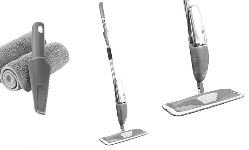 Image 3: Spray Mop with Pads and Scraper