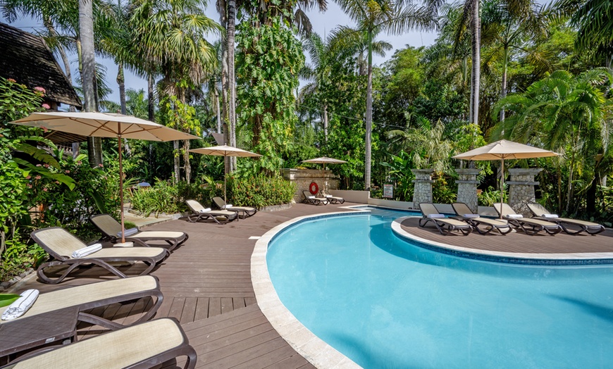 Image 2: Adults-Only All-Inclusive Resort in Negril Jamaica