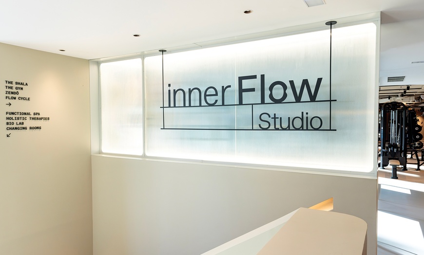 Image 7: Acceso spa 90 minutos con circuito de aguas premium y masaje opcional 