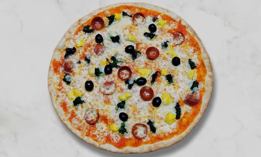 Image 6: Pizza oder Pasta nach Wahl inkl. Salat für 1, 2 oder 4 Personen