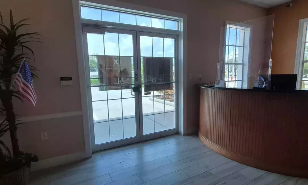 Relax with 60, 90, or 120 Min Swedish or Therapeutic Massage