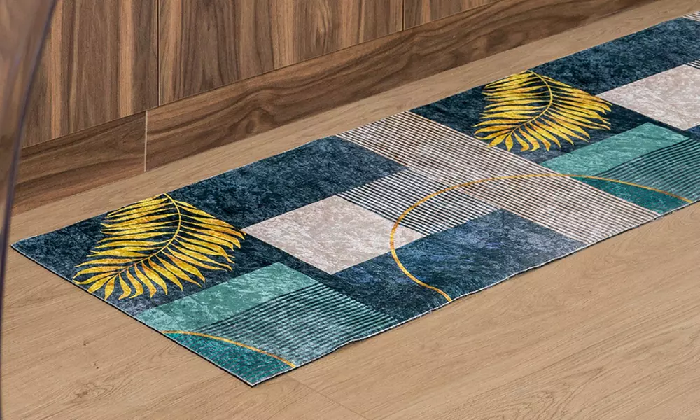 Rutschfester Teppichläufer in Samt-Optik mit geometrischen Muster