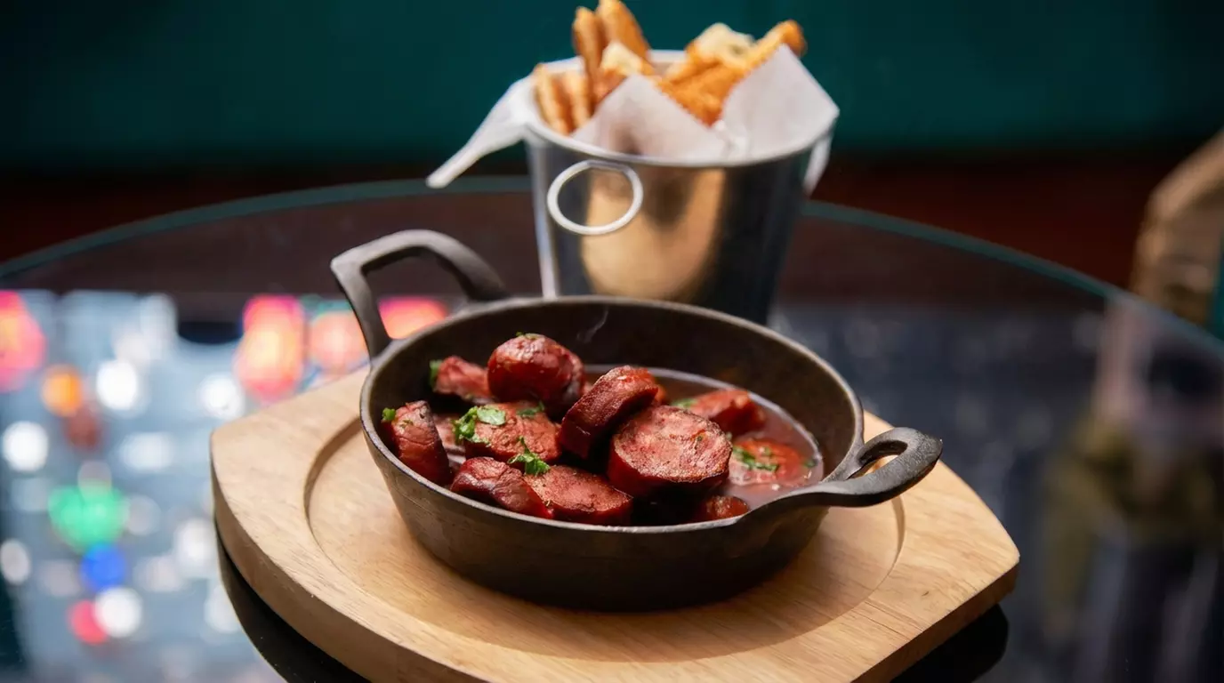 60/90-Min AYCE Tacos & Drinks Dinner, Bottomless Brunch for 2, & More