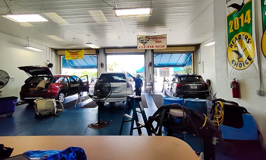 Image 5: Complete Car Care : Exterior Wash, Car Wash, Ceramic Sealant & More