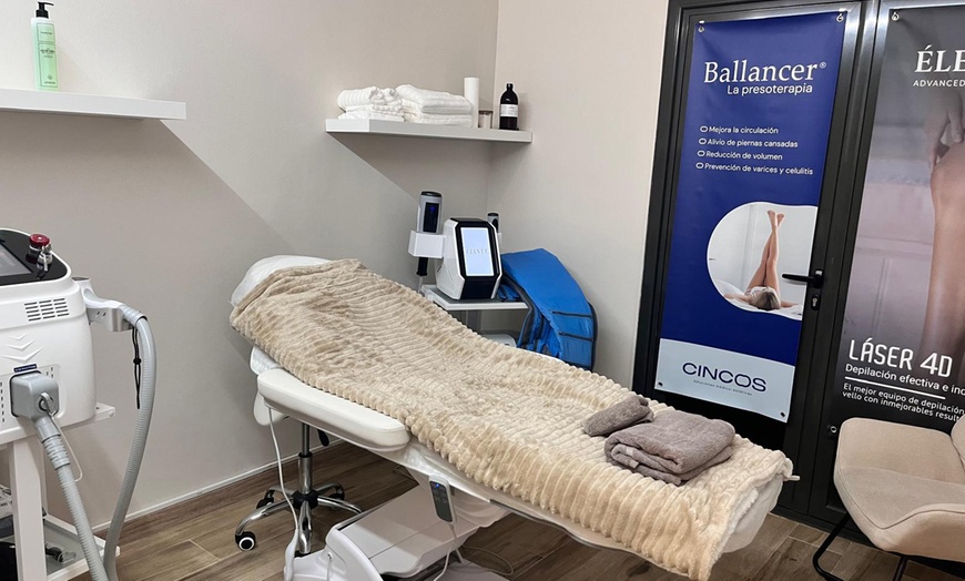 Image 3: Radiofrecuencia HERA facial o corporal, 1 o 2 sesiones por zona