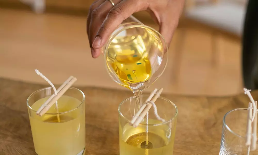 ¡Una tarde diferente! Taller de velas a elegir para hasta 4 personas