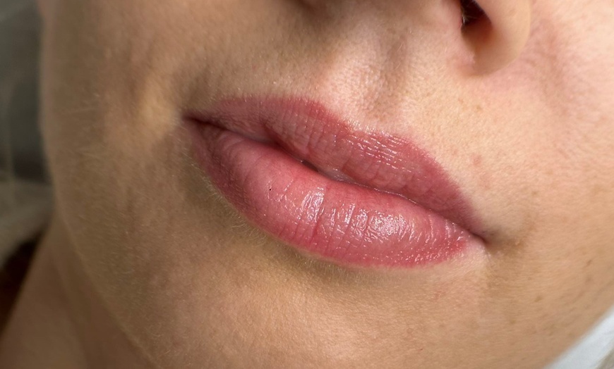 Image 4: Micropigmentación de cejas, labios, eyeliner y microblading de cejas