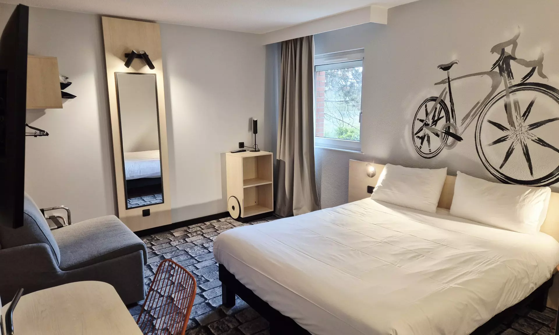 Villeneuve d'Ascq : séjour en chambre double avec petit-déjeuner