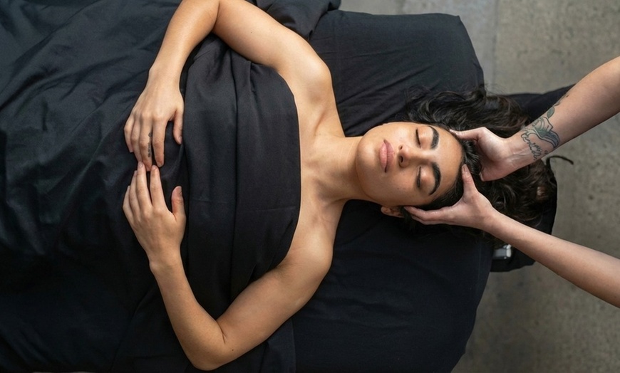 Image 4: Rejuvenate with 60/90-Minute Swedish Massage, Hot Towel, Stones & More