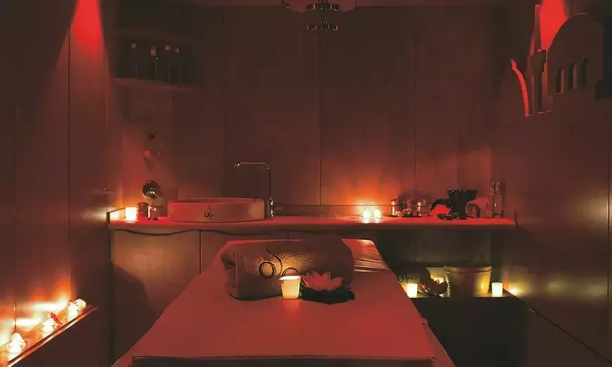 Spa privado de 30 minutos para 2 con facial Flax o masaje y copa