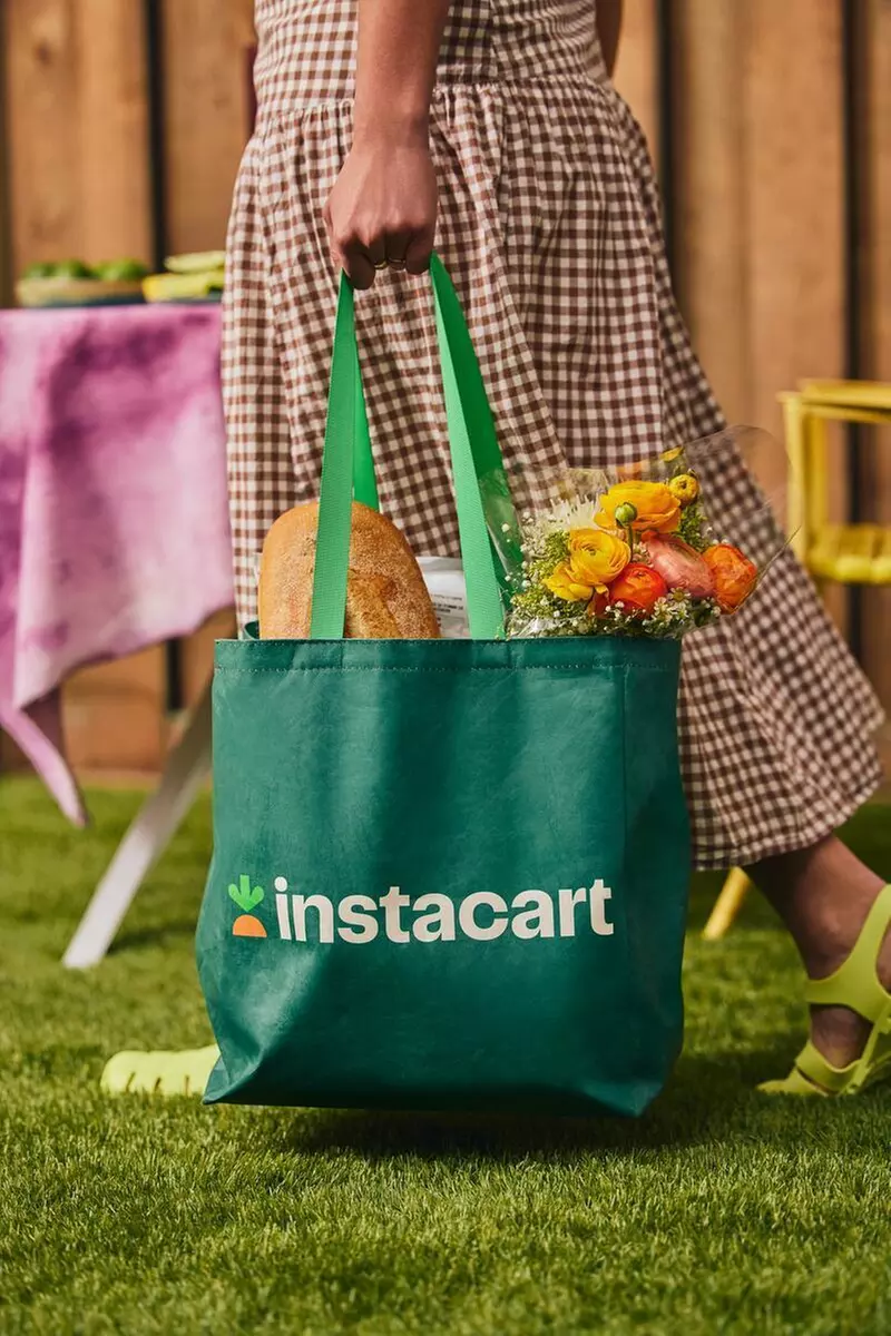 Enjoy $0 delivery fee on orders of $10+ with Instacart + (29% Off)