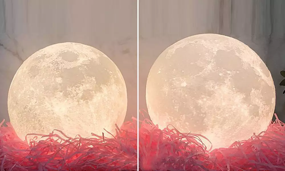 Personalized Moon Lamps