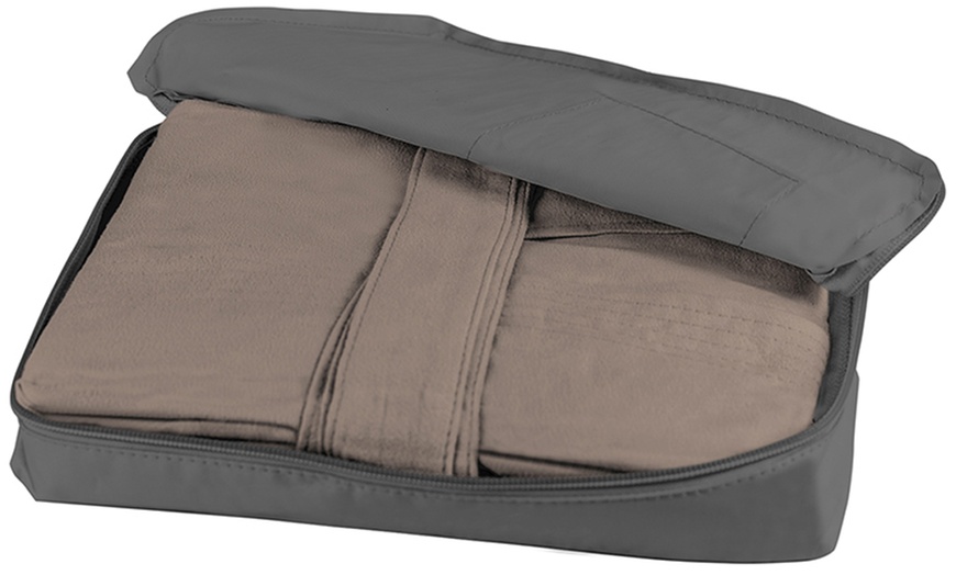 Image 44: Sneldrogend microfiber badjas met capuchon