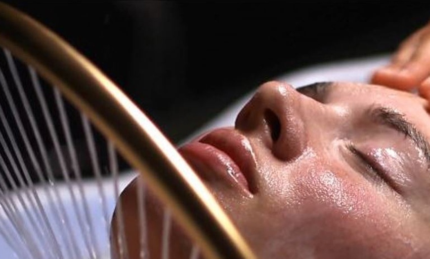 Image 2: Spa capilar japonés con kobido facial y té matcha de cortesía 8% 