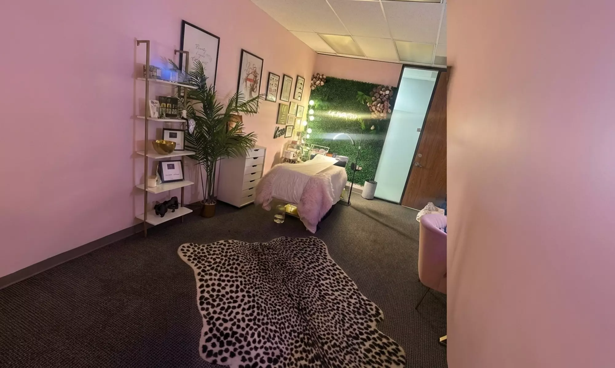 Classic, Hybrid, or Volume Lash Set with Optional Refills