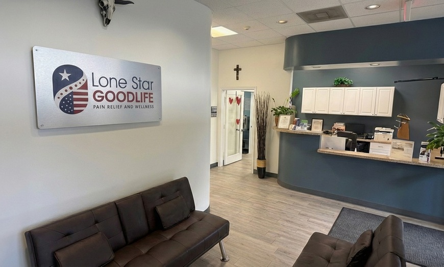 Image 4: One, Two or Three Spinal Decompression & Shockwave Therapy Treatment