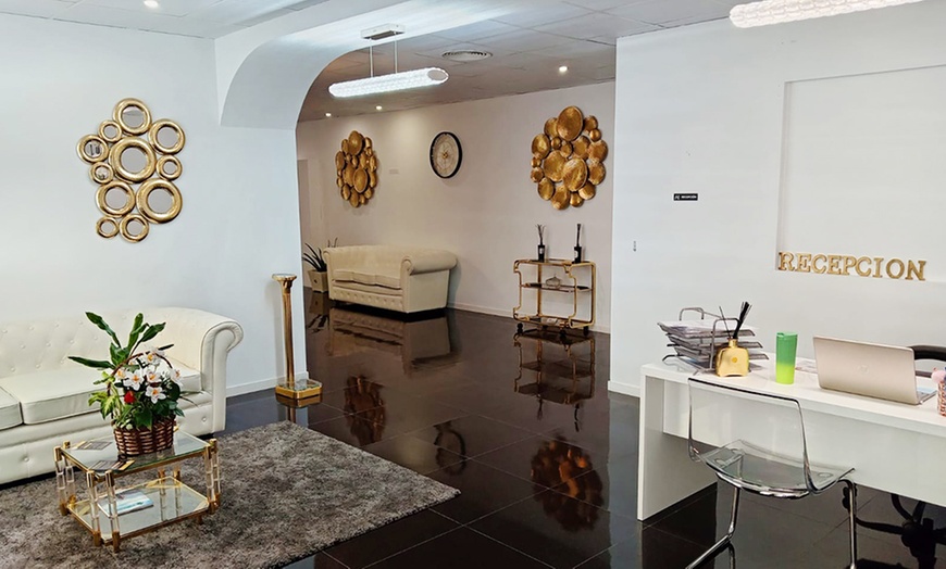 Image 2: Limpieza facial con radiofrecuencia, led, tratamiento con caviar y más 