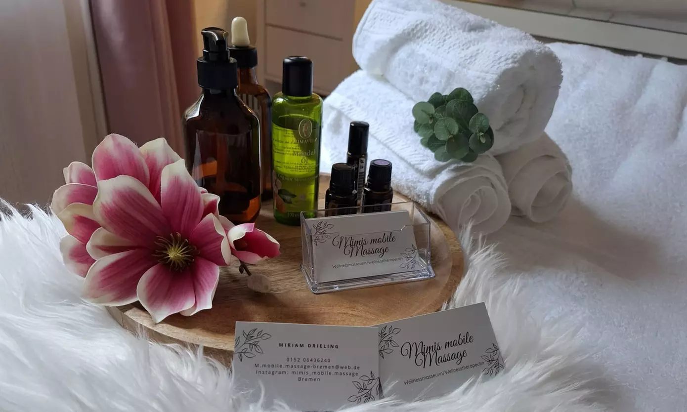 Erlebe Entspannung: 30 Min. Klassische Rücken- oder 60 Min. Ganzkörpermassage für 1 Person (bis zu 22% sparen) - Second Medium