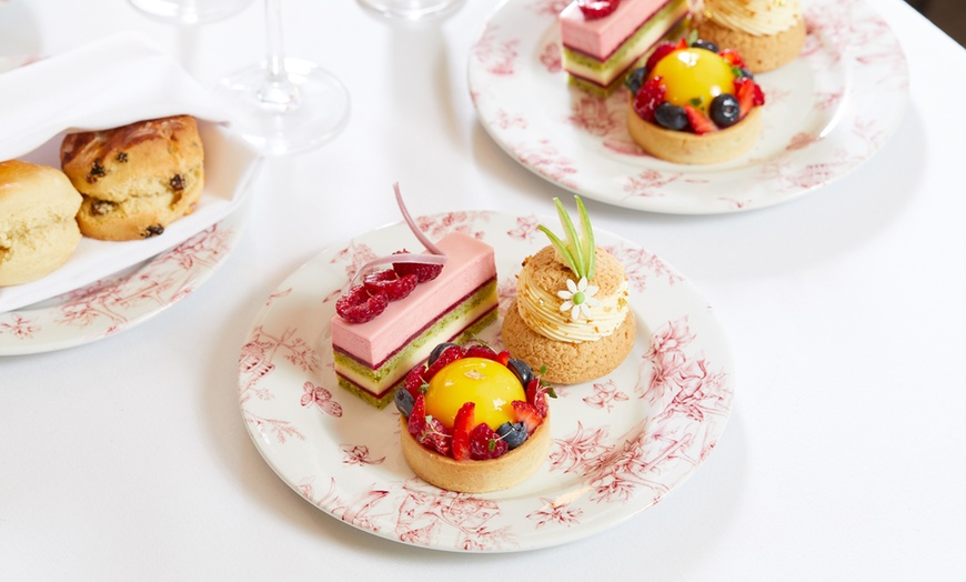 Image 9: Marlow Luxury Afternoon Tea at Compeat Angler