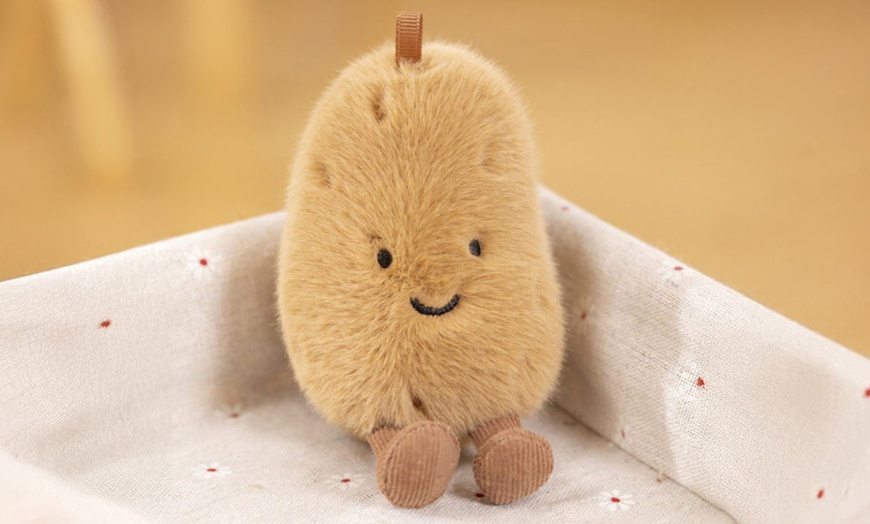 Image 9: Knuffels en sleutelhangers in de vorm van je favoriete snacks