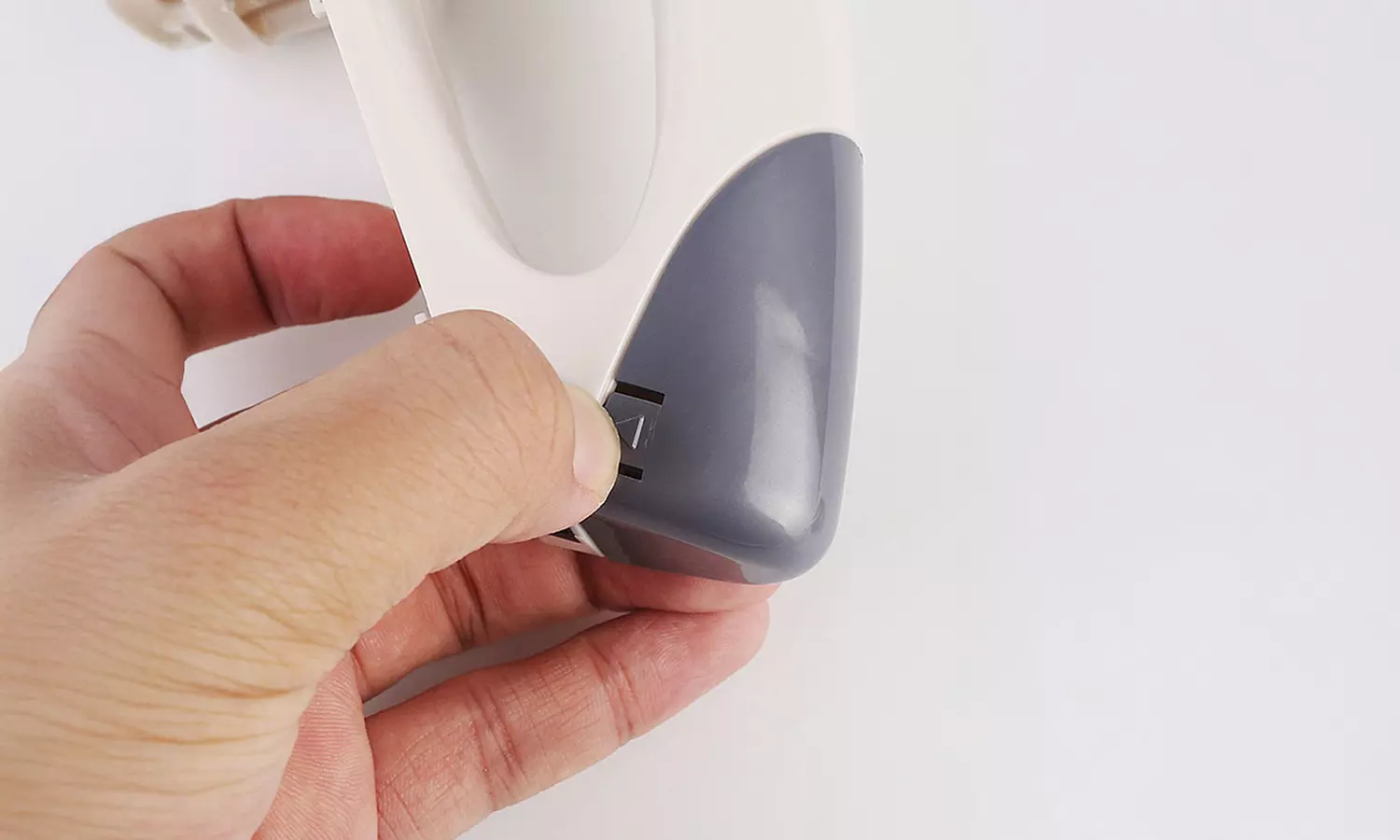 US 1-2 Pack Lint Remover Fabric Shaver Sweater Clothes Pill Portable Defuzzer