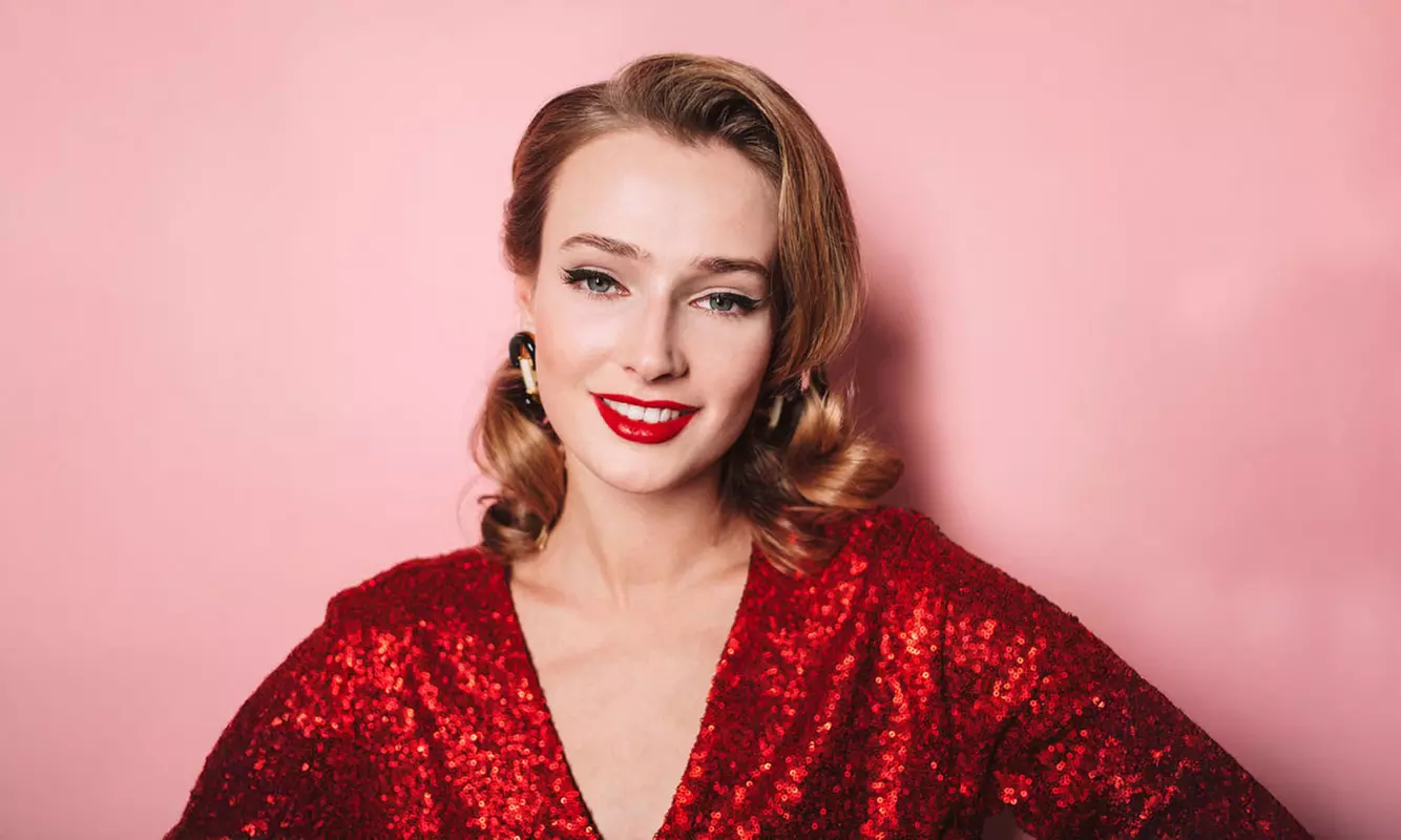 Combo: Laser Lipo, Cavitation, EMS Sculpt & Gold Collagen Mask at Perfections Body Sculpt (Up to 50% Off) - Primary Image