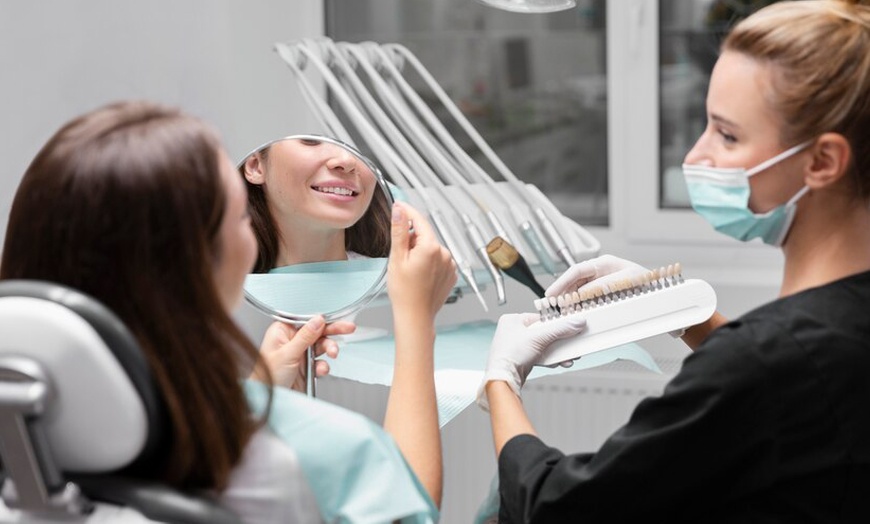 Image 7: Limpieza bucal con opción a radiografía y 1 o 2 blanqueamientos led