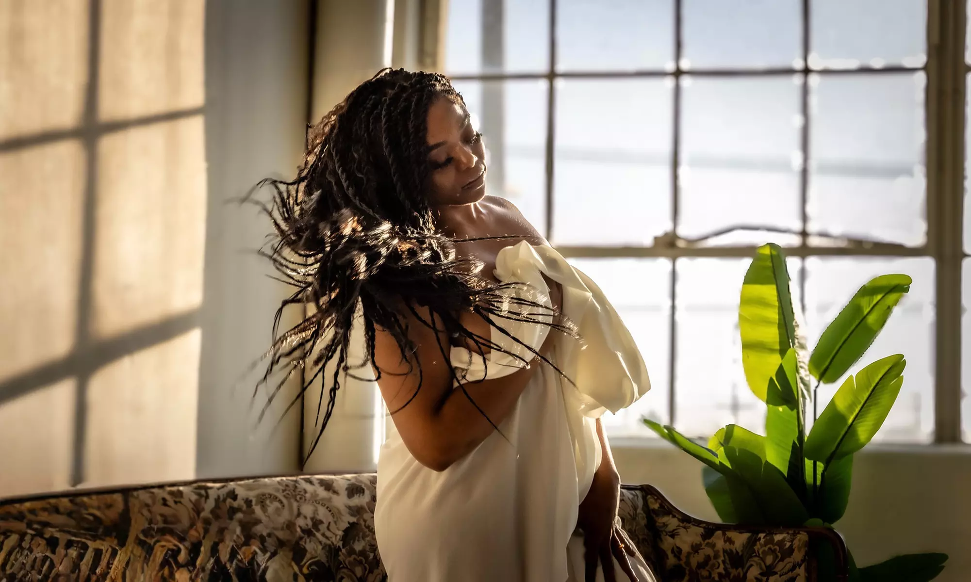One Hour Boudoir Photography Session with Photo Package